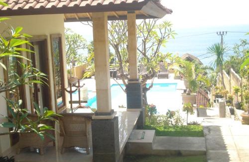 Amed Complejo | Barong Cafe Bungalow and Restaurant