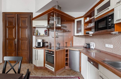 Nove Mesto Apartamento | Baroque Gem at Heart of Prague 2BDR Terrace