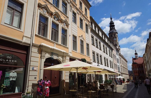 Altstadt Apartamento | Baroque house apartment 1st floor with French bed - Baroque house apartment