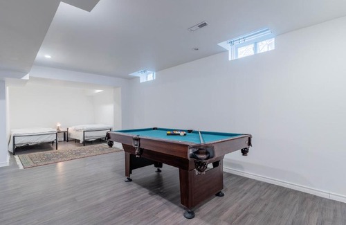 Barrie Apartamento | Barrie downtown home rental