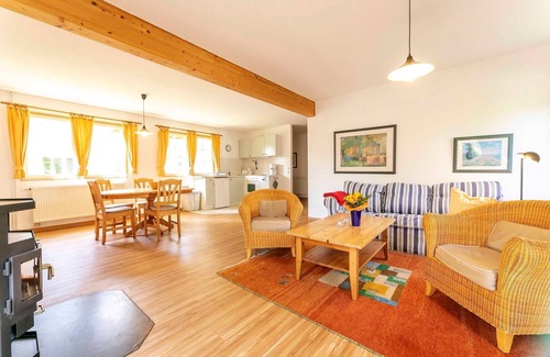 Muritz Apartamento | Apartamento sin barreras Schwalbe, 4 pers., Chimenea (6) - Feriendorf Müritzufer