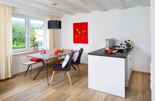 Weiding Apartamento | Casa de vacaciones sin barreras con conexión Wi-Fi gratuita y un gran jardín