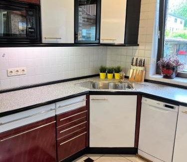 Rhein-Erft-Kreis District Casa | Barrierefreies Ferienhaus mit Garten bei Köln