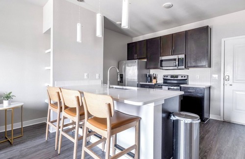 Katy Apartamento | Barsala l Gorgeous 2BD apartment in the heart of West Cypress