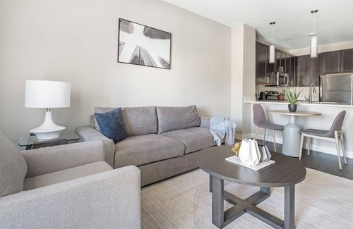 Katy Apartamento | Falcon - 1BD 1 - Una Habitación Piso, Capacidad 2