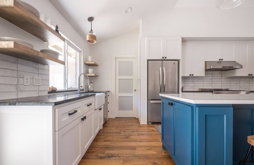 Barton Hills Casa | Cerca del centro, el parque Zilker, el espacioso oasis, ¡reserve su grupo para SXSW 2019!