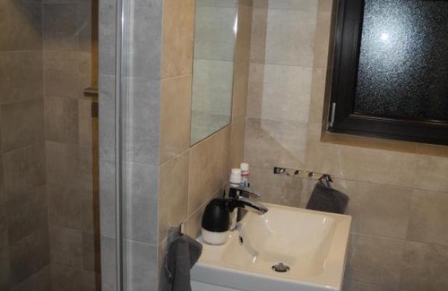 Queens Quarter Casa | Barts Home