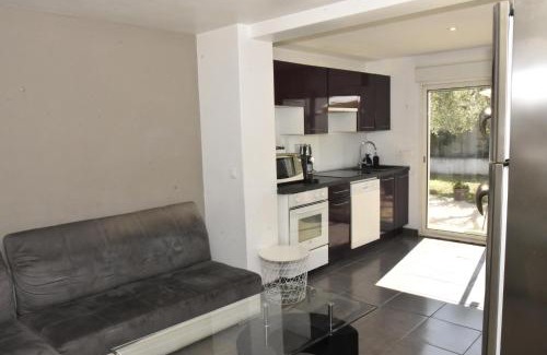 Sanary-sur-Mer Apartamento | Bas de Villa tropicale SANARY