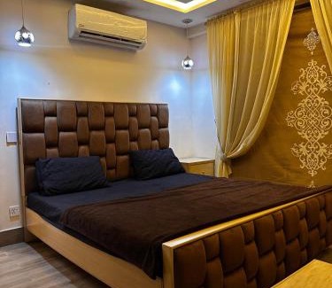 Bahria Town Apartamento | Basaera Suites