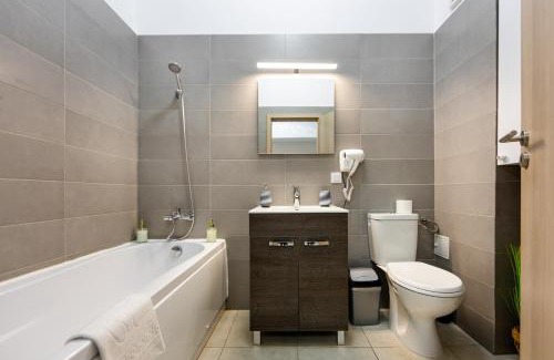 Bucharest Apartamento | Basarab Chic Studio