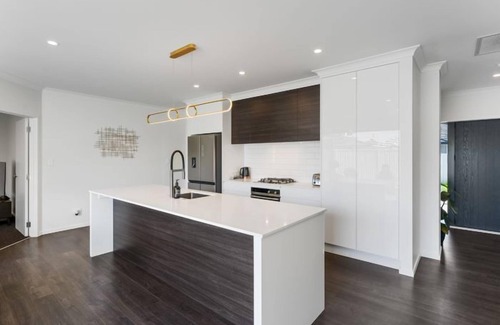 Havelock North Casa | Base: 6 No Extra Guests Allowed 124a Napier Road, Havelock North