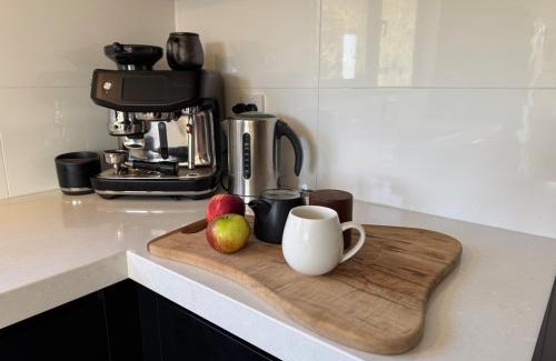 South Hobart Chalet De Esquí | Base Camp - wilder stays
