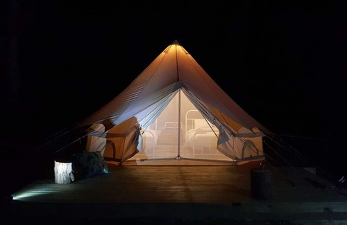 Alonnah Alquiler De RV | Base Glamp Bruny - Near Hotel Bruny, heated tents