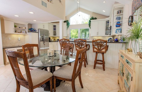 The Dunes Casa | $ 2,000 POR TODO UN MES EN BLUE HAVEN! ¡AHORA PUEDE POR FIN PODER ESTAR EN SANIBEL!