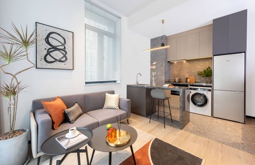 Middle Chaoyang Casa | base-Sanlitun Serviced Apartment