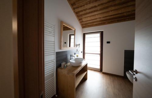 Tovo di Sant'Agata Casa | Base531