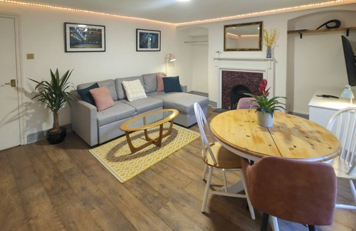 Redcliffe Apartamento | Base78, Your Place in Bristol Close to Temple Meads Station, City & Harbourside