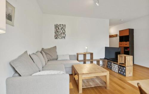 Bruderholz Apartamento | BASELiving Apartment 5 - 2 grosse Balkone - Bahnhof SBB