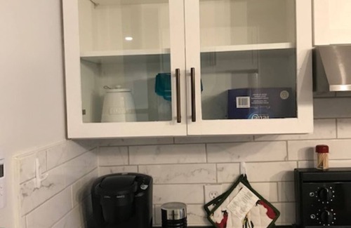 Dieppe Apartamento | Basement Apt in the heart of Dieppe. Less than 5 minutes to the major amenities.