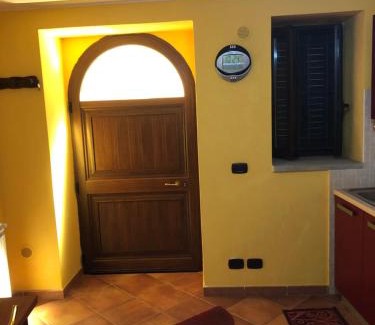 Basico Casa | Basicò un balcone sul mare - Casa SALITA FOTI -Case vacanza Sicilia&Toscana-