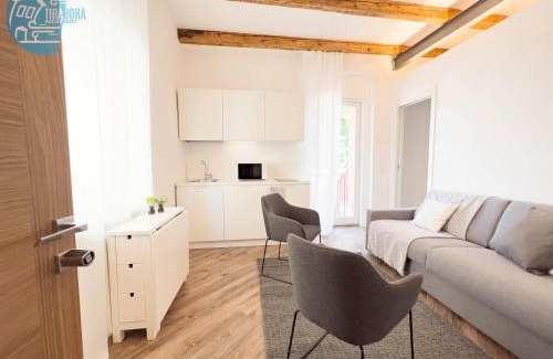 Altipiano Est Apartamento | Basovizza 3 Chanel Tirabora Short Rent