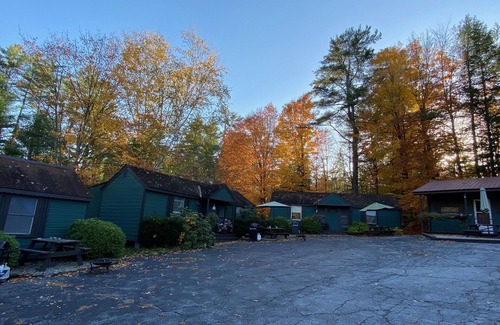 Chestertown Cabina | Bass Bunk, una hermosa cabaña familiar de Loon Lake en las montañas Adirondack