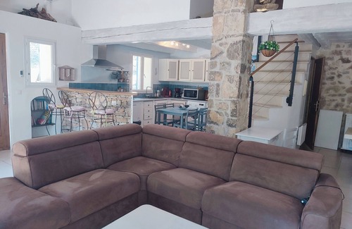 Callas Villa | Bastide de Naïs