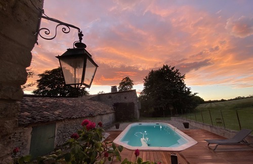 Saignon Casa | Bastide in the heart of the luberon park Saignon village, rated 4 stars