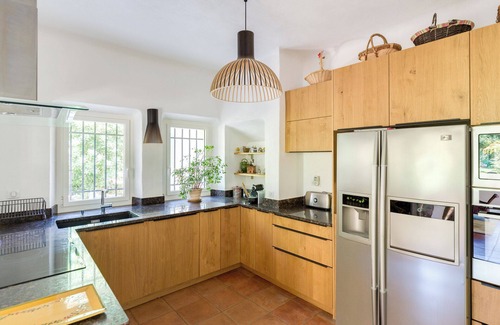 Saint-Zacharie Casa | Bastide overlooking the Sainte Baume, ideal for families or friends