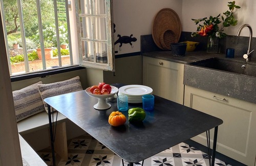 Ollioules Otro | Bastide Provençale for 14 people amid 10ha of vineyards and olive groves