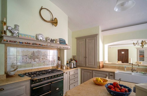 Draguignan Villa | Bastide Rose - Cinco Habitaciones Villa, Capacidad 10