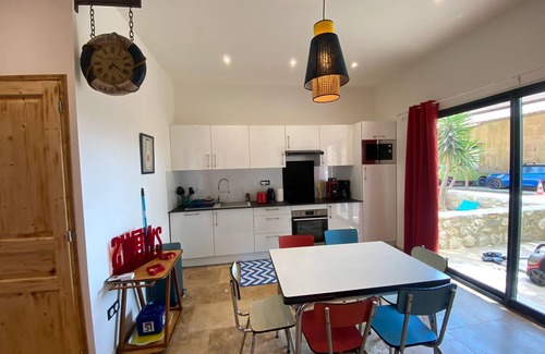 Arles Otro | Bastidette Domaine la Tapie de Bouchet-en Camargue