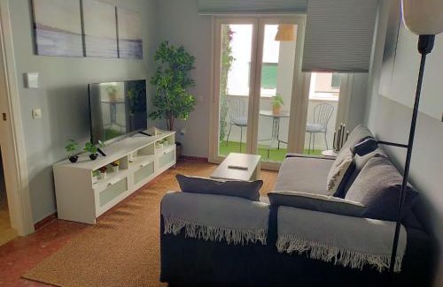 El Puerto de Santa Maria Apartamento | BASTINAZO ALOHADREAM - PREMIUM - La mejor ubicación con Aire Acondicionado, Insonorización, Terraza y Equipamiento en El Puerto de Santa María - Grupo de solo menores de 25 no aceptados salvo fianza adicional