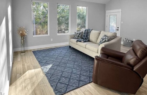Bastrop Casa | Bastrop Hot Tub Retreat