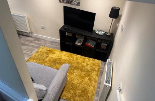 Hanham Casa | Bath rd villa