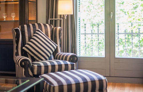 Eixample Apartamento | CITY CENTER Acogedor apartamento de lujo, cerca de Passeig de Gracia; Wifi gratuito de 300Mb