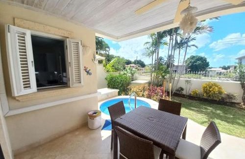Little Battaleys Casa | Battaleys Mews modern 3 bed with plunge pool