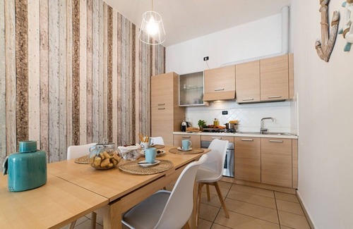 Cattolica Apartamento | Baviera 24 - Dos Habitaciones Piso, Capacidad 6