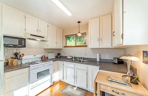 Arcata Casa | Baxter's Bayview Guest House Near Cal Poly
