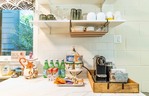 Mill Valley Apartamento | Bay Area Getaway -The Best in Downtown Mill Valley - Tesla Charger ,Yard FirePit