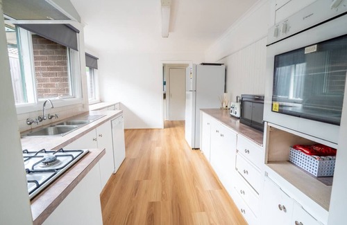 Clifton Springs Casa | Bay Beauty Clifton Springs Family Hideaway