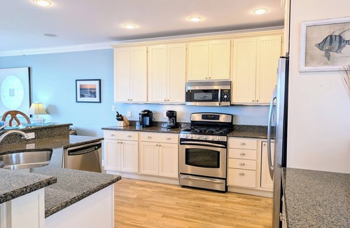 Fenwick Island Casa | Bay Front 4BR End-Unit Townhome with Stunning Views–Salt Meadows, Fenwick Island