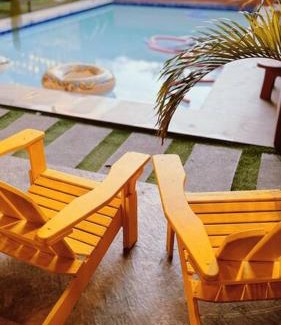 Don Bosco Apartamento | Bay Garden: Tropical Pool Villay