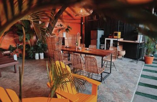Don Bosco Apartamento | Bay Garden: Tropical Pool Villay