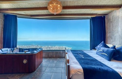 Jounieh Hotel | Bay Lodge