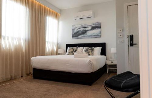 St Helens Hotel | Bay Of Fires Apartments - Town Centre