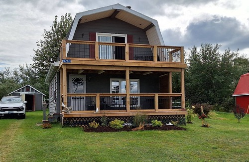 Black Rock Cabaña | Bay of Fundy Cottage Life Canada Creek Harbourville Nova Scotia