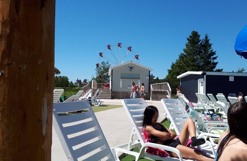 Black Rock Cabaña | Bay of Fundy Cottage Life Canada Creek Harbourville Nova Scotia
