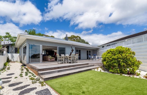 Opua Casa | Bay of Islands 3 Bedroom Ocean View House