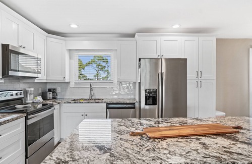 Upper Grand Lagoon Casa | Bay Point Golf Villa 453 Pet Friendly Boating Fishing, the Beach Fam Friendly